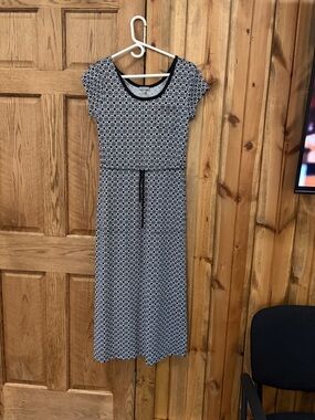 Talbots Black and White Geometric Maxi Dress with Tie Waist